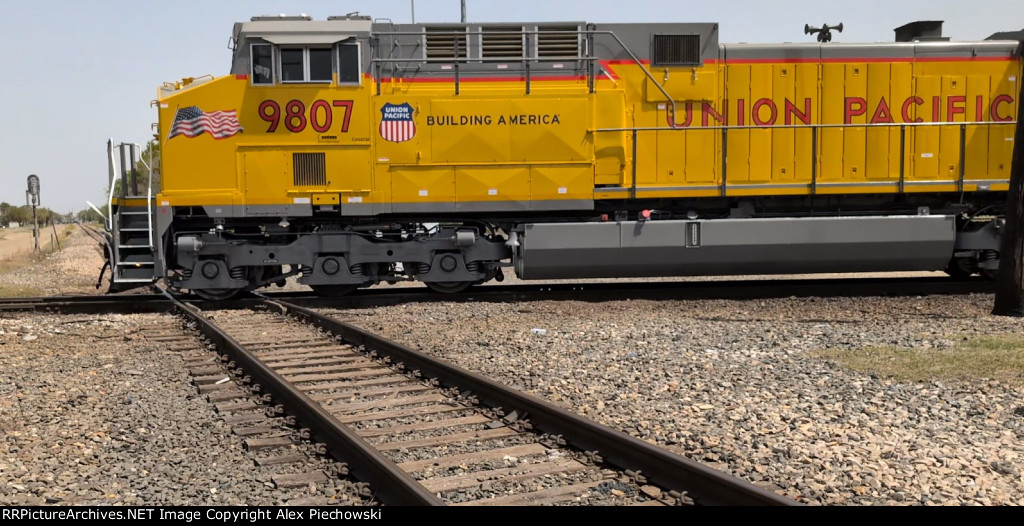 UP 9807